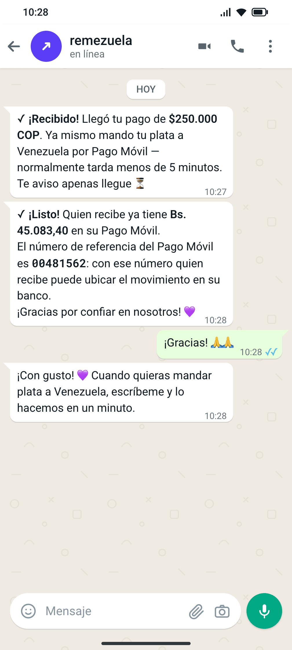 Chat de WhatsApp confirmando la entrega: quien recibe ya tiene Bs. 45.083,40 en su Pago Móvil, con número de referencia.